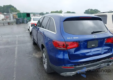 2020 Mercedes-Benz Glc 300 4Matic from USA, damaged, VIN W1N0G8EB5LF825157